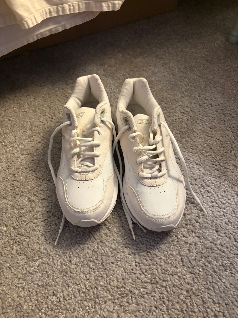 Reebok White Athletic Sneakers - Comfortable Everyday Shoes